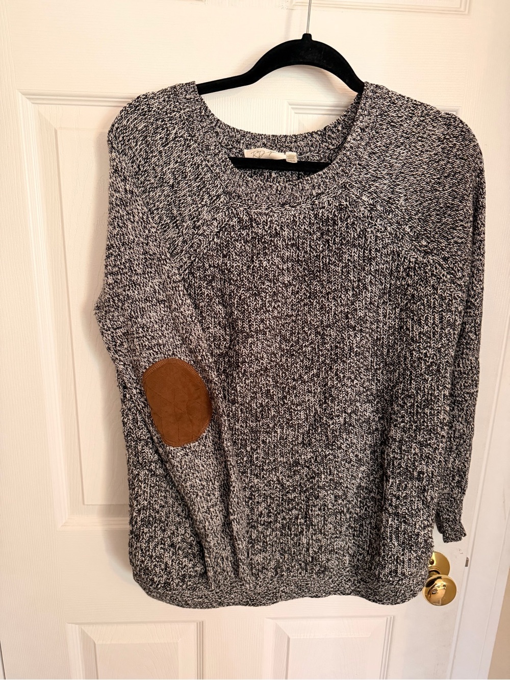 RD Style Marled Gray Crewneck Sweater